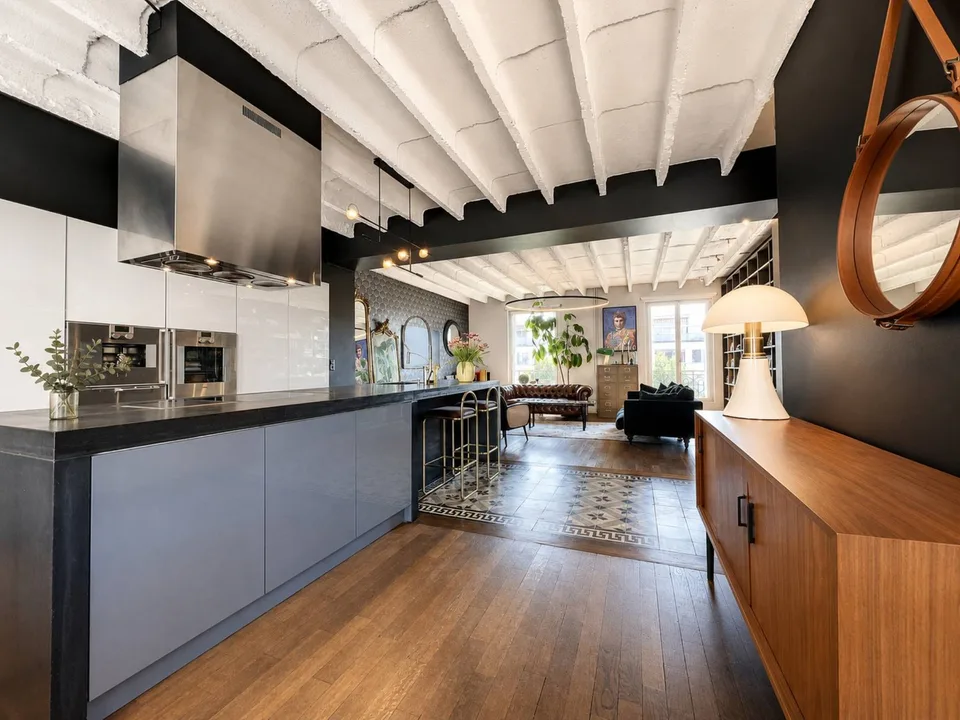 RARE SUR LE MARCHÉ  Appartement d'époque - hyper centre