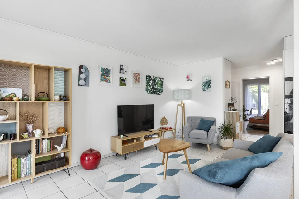 3.5 pièces au calme avec espaces extérieurs - entre Fribourg et Berne