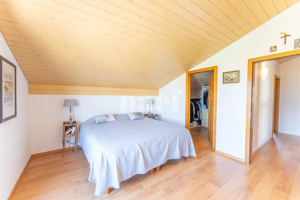 Casa indipendente di 5.5 locali con vista sulle Préalpes e il Moléson in vendita a La Tour-de-Trême – foto 9 di 12