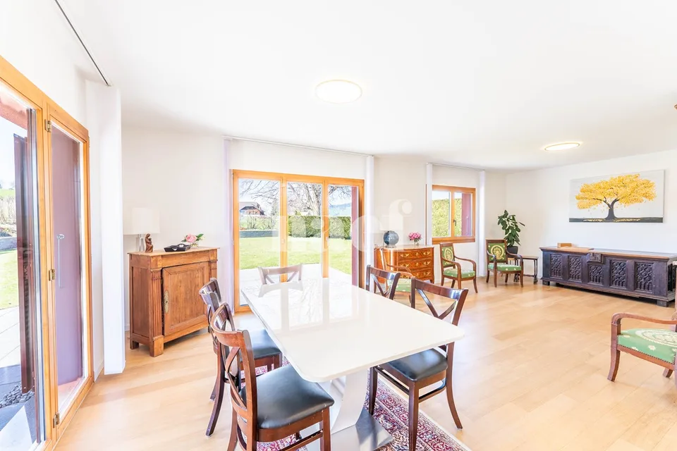 Casa indipendente di 5.5 locali con vista sulle Préalpes e il Moléson in vendita a La Tour-de-Trême – foto 7 di 12