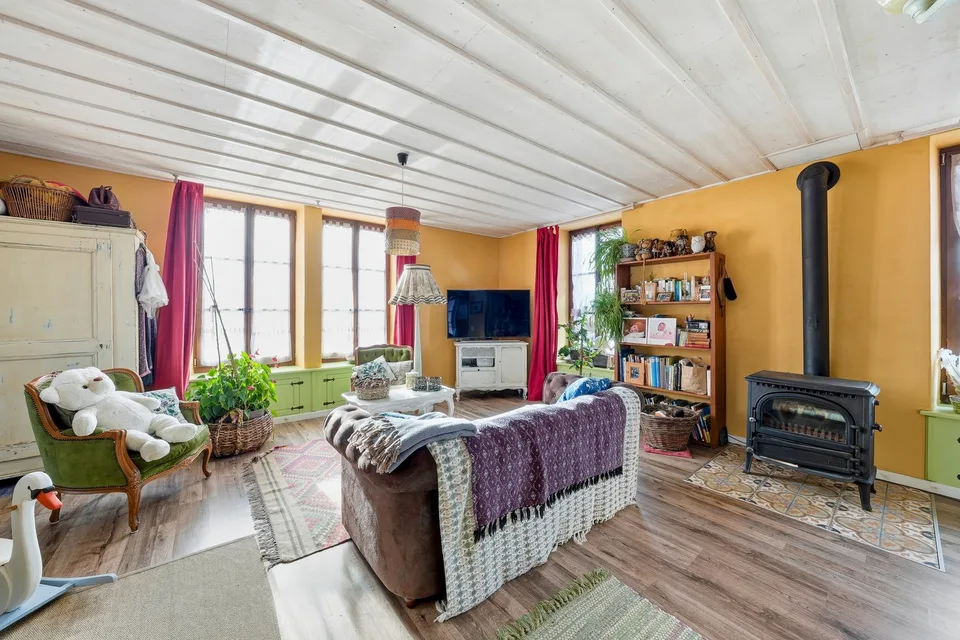 Maison individuelle à vendre à Cheyres – Cadre paisible au bord du lac