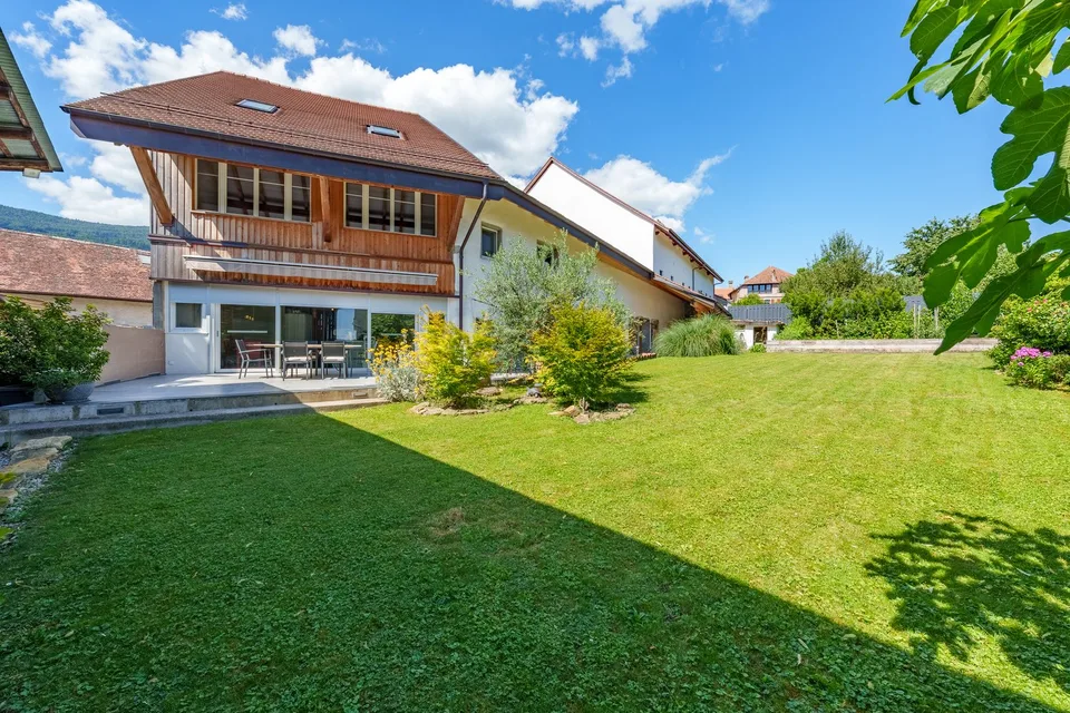 Casa unifamiliare di 5.5 locali a Onnens VD – disponibile immediatamente