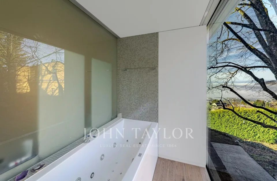 Exceptionnel 4.5 pièces contemporain avec vue panoramique sur le lac – photo 6 sur 12