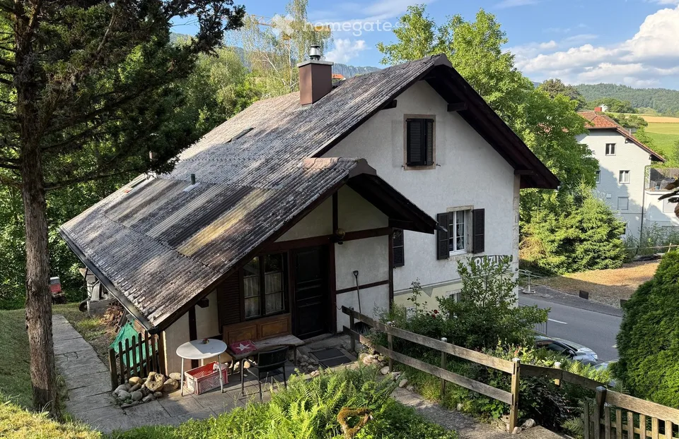 Einfamilienhaus in Niederwil SO mit zusätzl. Baulandparzelle