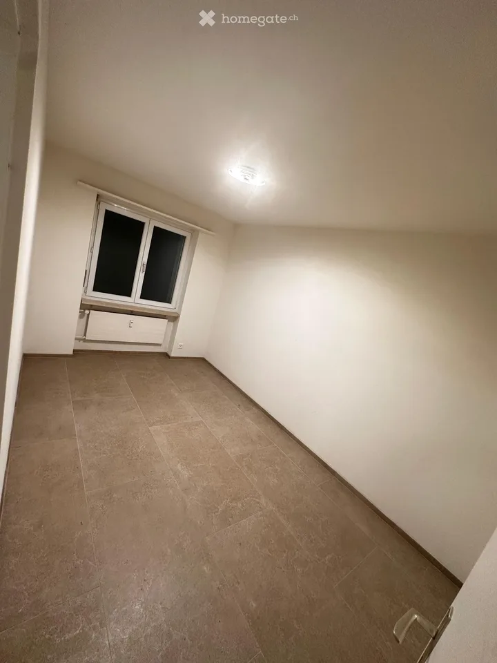 3.5 rooms, 76 m², ground floor with veranda