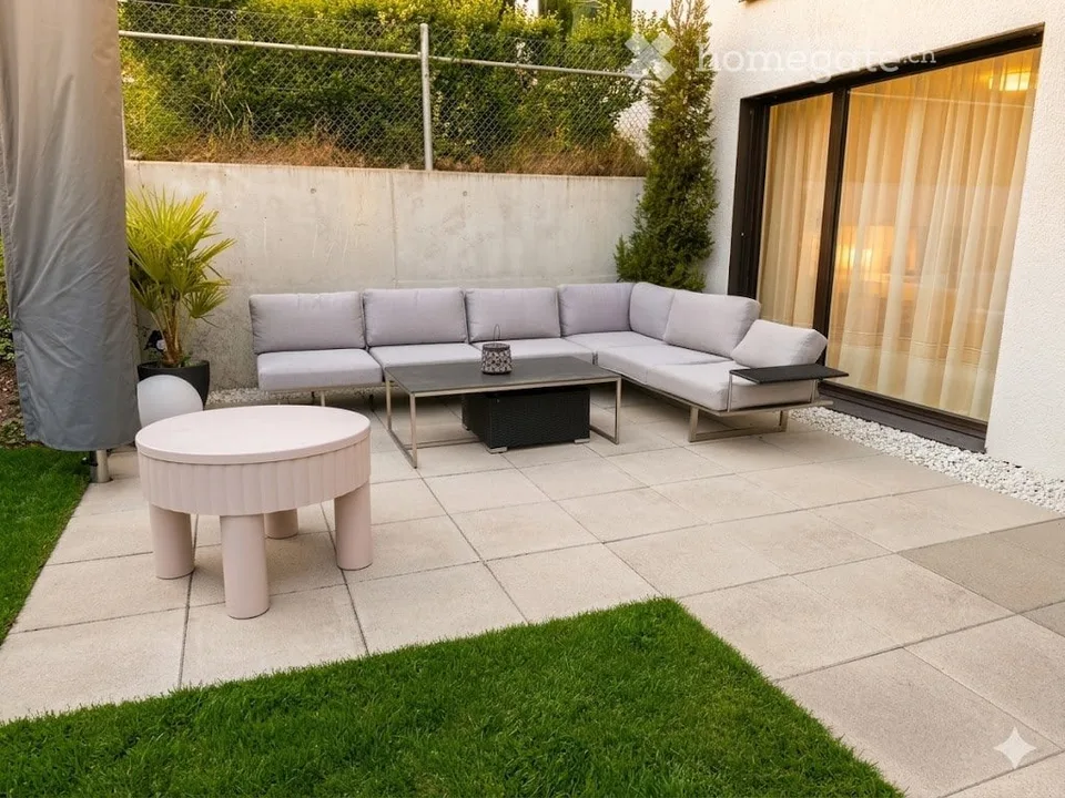 Nuovo con giardino da sogno, bella espansione + 2 posti auto