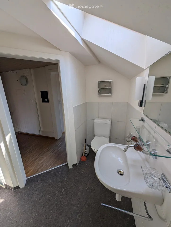 Im Zentrum von Huttwil zu vermieten 2 1/2 Zimmerwohnung