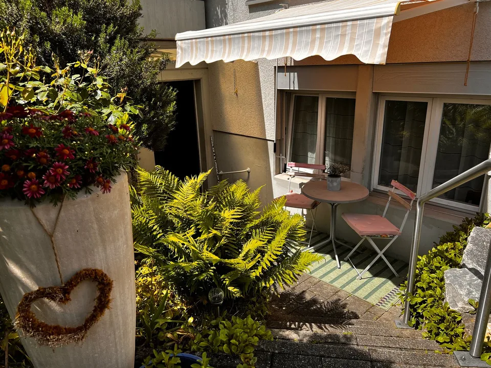STUDIO IN THUN (BE), MÖBLIERT, TEMPORÄR – Foto 7 von 14