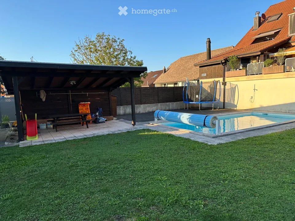 Splendid duplex - communal pool in the PPE