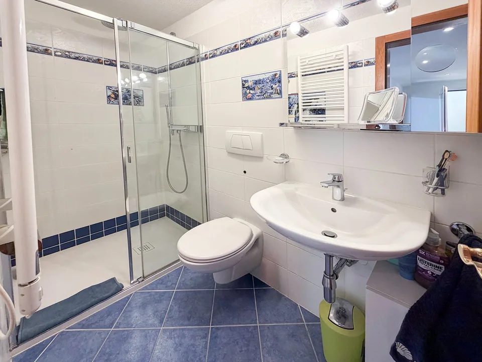 Elegante villa unifamiliare con spettacolare vista aperta sul Lago di Lugano – foto 20 di 24