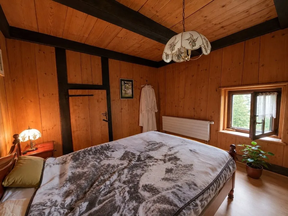 Charmante ferme rénovée avec un magnifique grand jardin – Foto 9 von 13