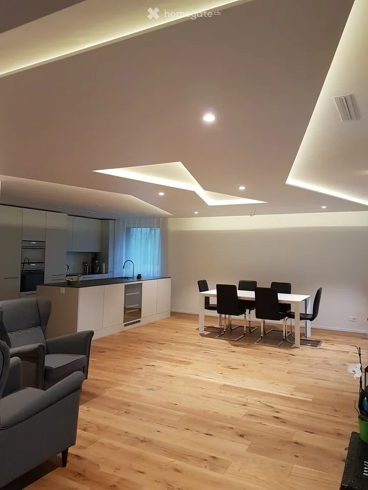 Hochwertige 4.5-Zimmer-Gartenwohnung direkt an der Aare