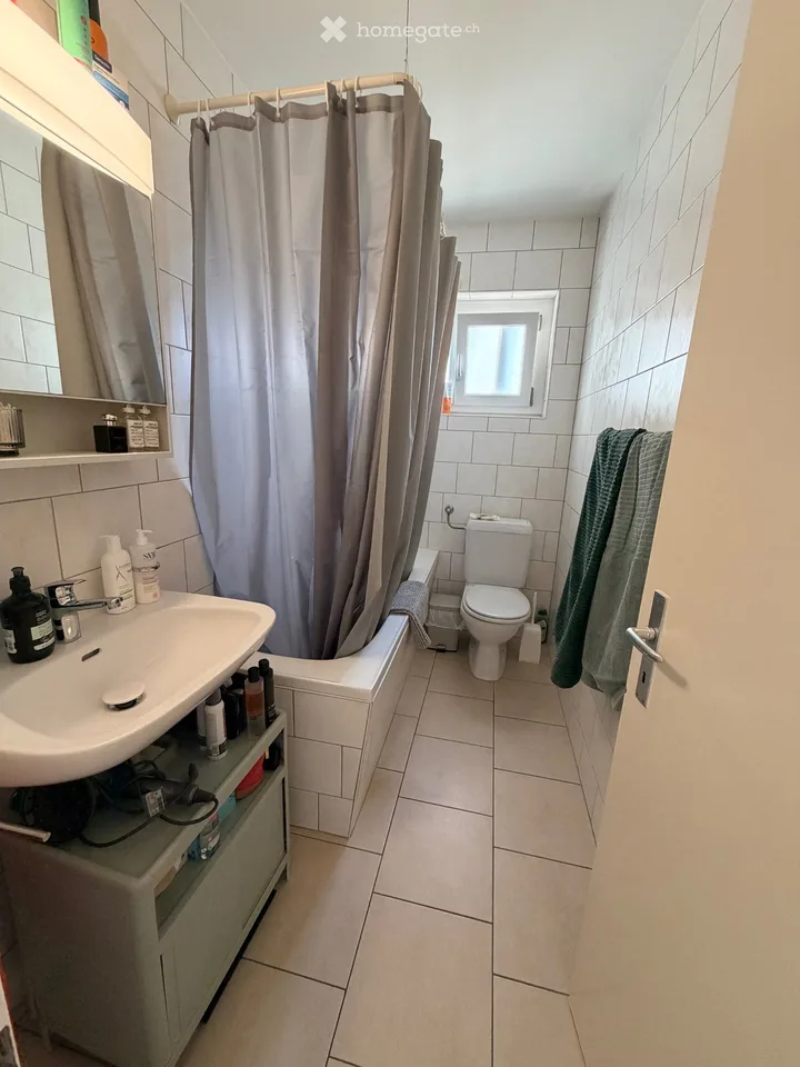 Zweieinhalb-Zimmer-Wohnung