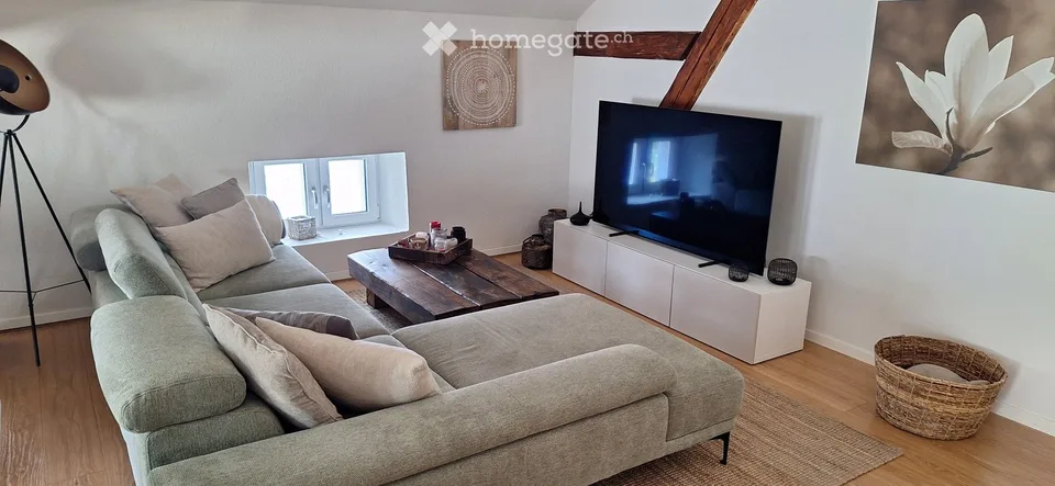 Recherche de locataire pour un charmant appartement de 3,5 pièces dans les combles à Rothrist à partir du 1er octobre 2026