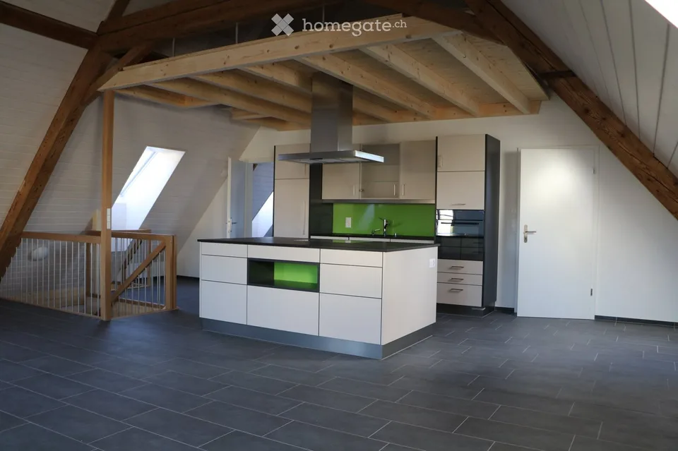 Zu vermieten: 4.5-Zimmer-Wohnung mit Galerie