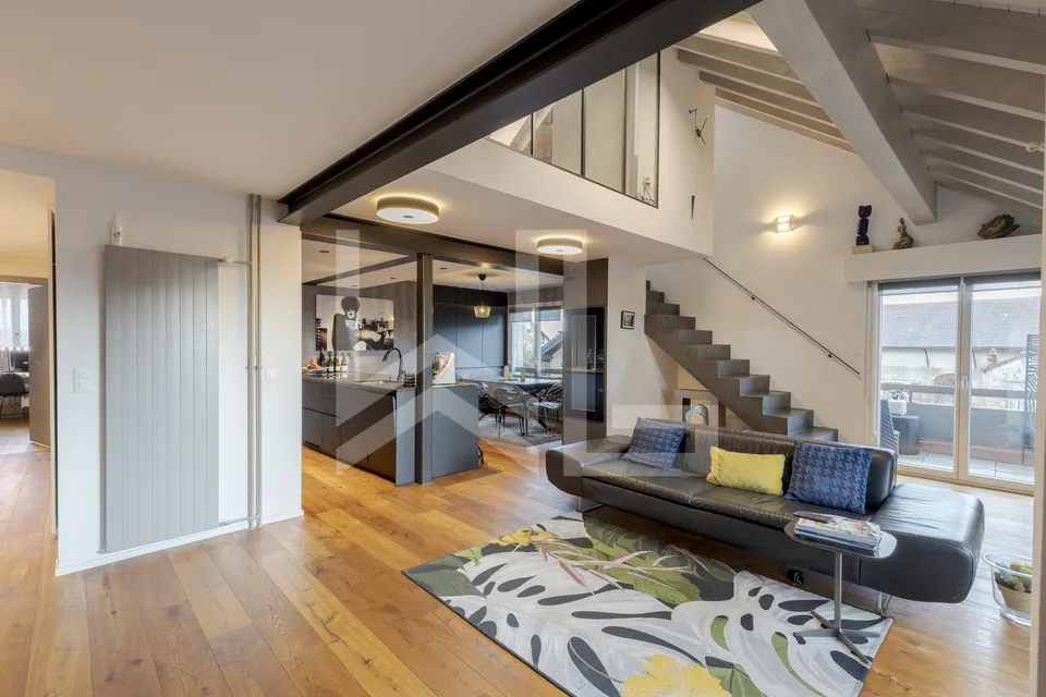 Superbe duplex entièrement rénové