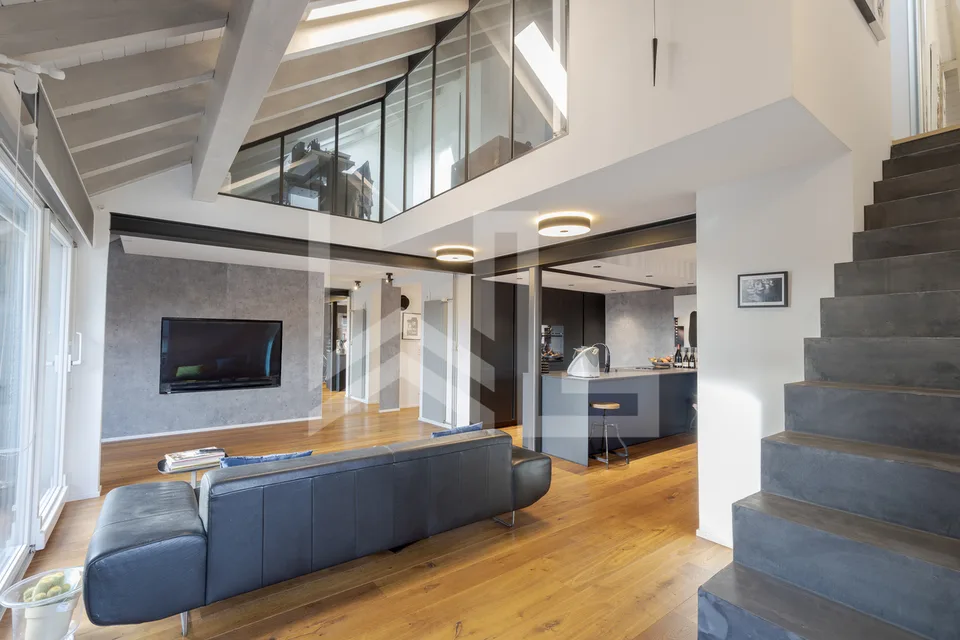 Schönes vollständig renoviertes Duplex