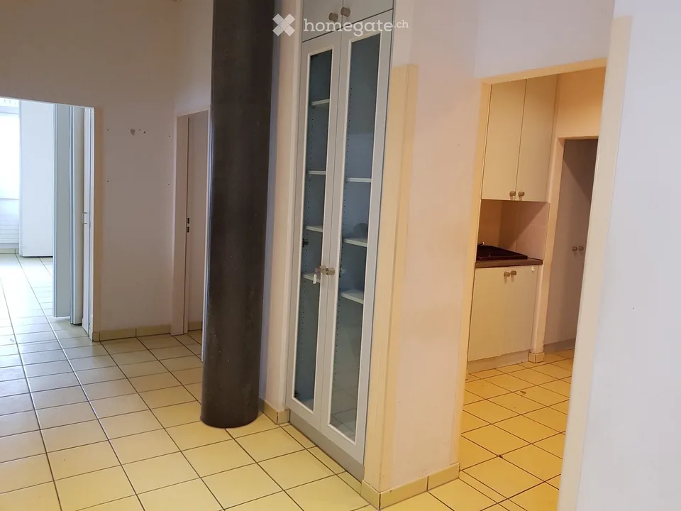 ZU VERMIETEN ZENTRUM FRIBOURG
