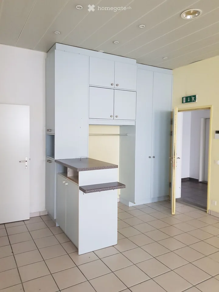 ZU VERMIETEN ZENTRUM FRIBOURG
