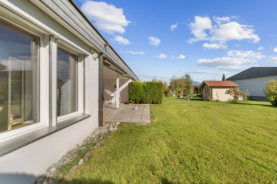 Casa a schiera di 5 1/2 locali in stile bungalow in una zona residenziale preferita