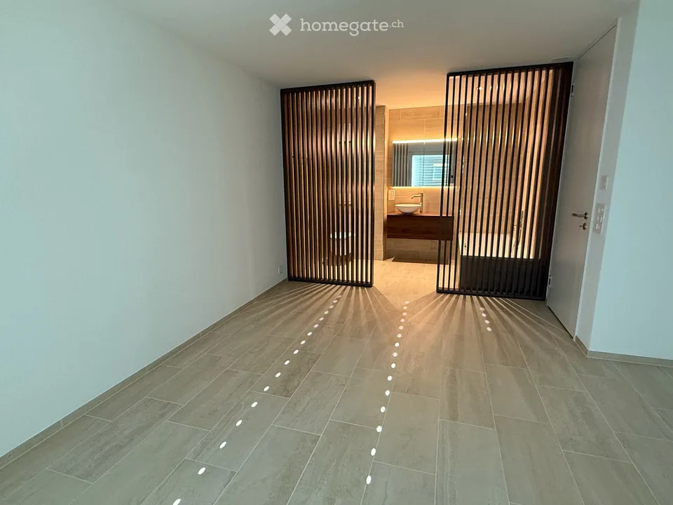 Appartamento esclusivo di 3,5 locali con vista mozzafiato sul lago a Richterswil