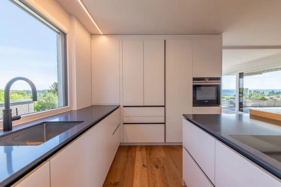 Appartement terrasse de haute qualité dans un emplacement privilégié et calme en impasse – photo 8 sur 13