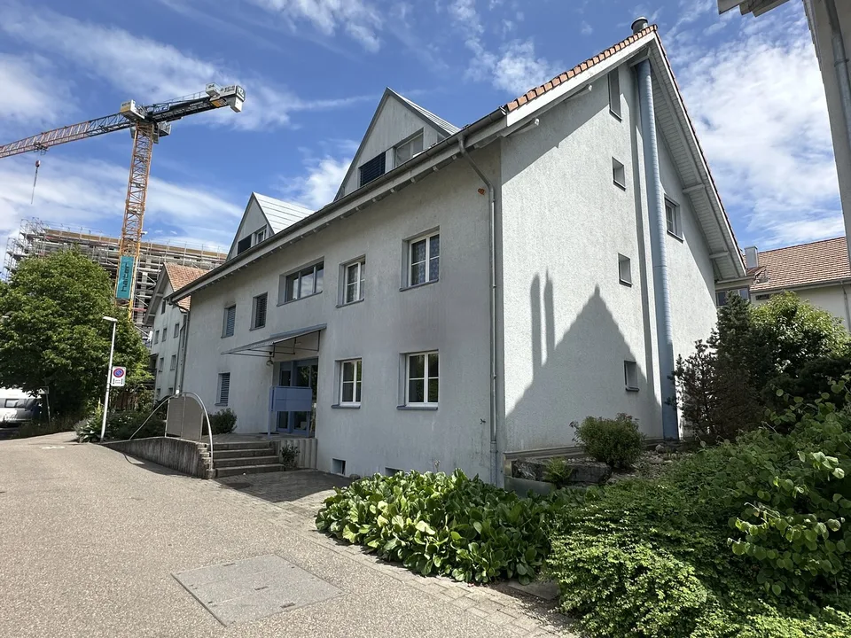 Lichtdurchflutetes Wohnglück mit eigenem Garten – Nahe Bahnhof Burgdorf