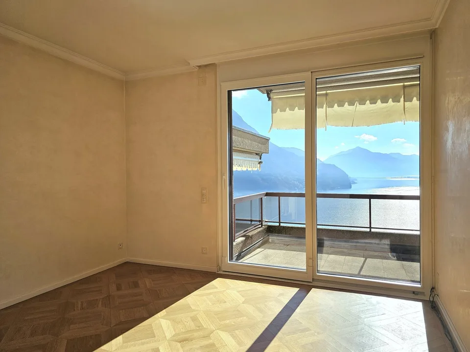 Lugano Ruvigliana: Luxuriöse 5.5-Zimmer-Wohnung mit atemberaubendem Seeblick, privatem Garten und Terrassen – Foto 14 von 20