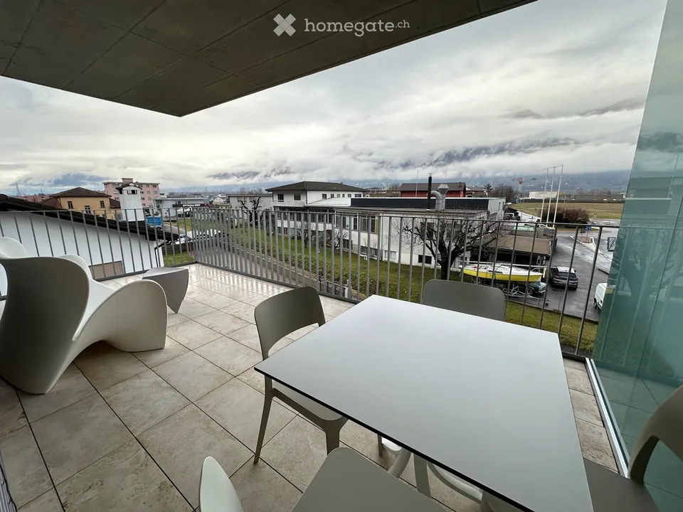 Cozy 2.5-room apartment with terrace in Contone