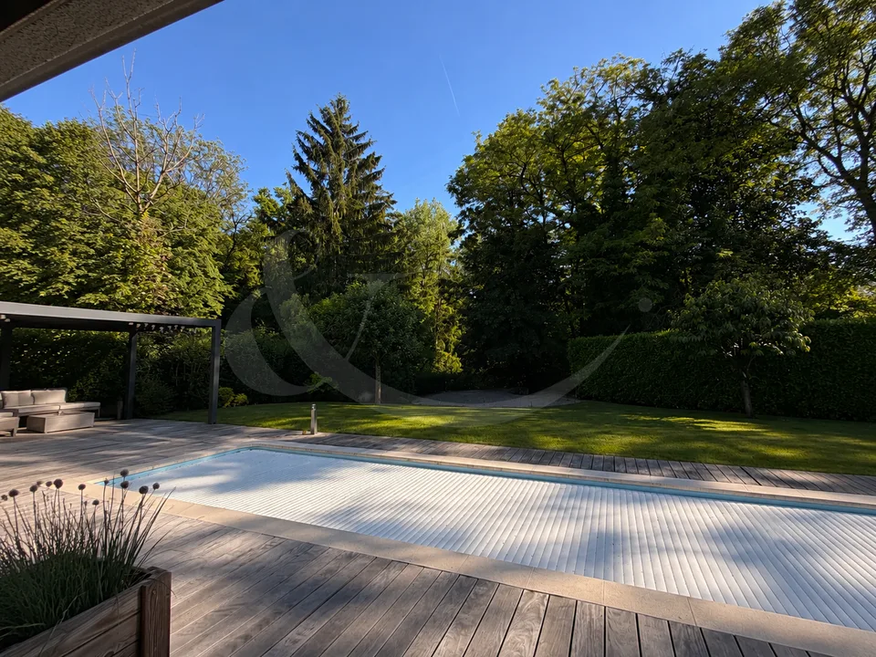 Anières - Villa contemporaine de 225 m² avec piscine