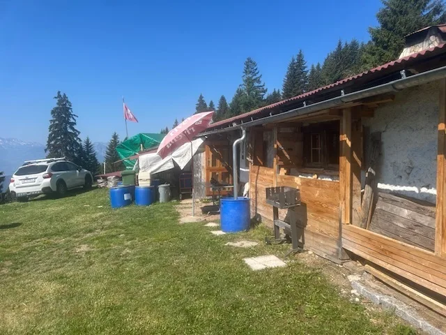 Chalet bergerie au calme à la montagne. Confort rustique. Unique !