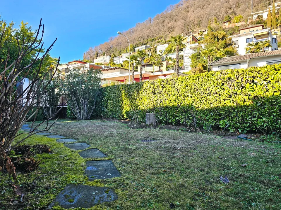 Ruvigliana: Appartement de luxe 5.5 pièces avec vue lac enchanteur, jardin privé et terrasses