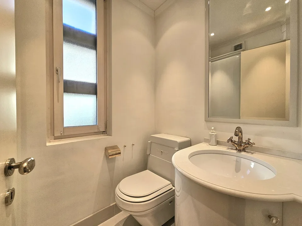 Ruvigliana: Appartement de luxe 5.5 pièces avec vue lac enchanteur, jardin privé et terrasses – photo 19 sur 20