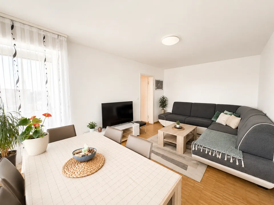 Charmantes 2.5-Zimmer-Wohnung im 3. Stock in Marly