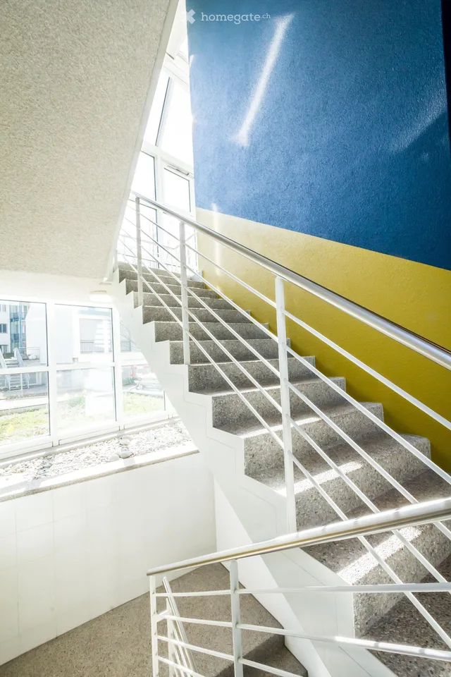 Attraktive Büro- oder Gewerbefläche mit Weitblick – 180 m² im obersten Geschoss