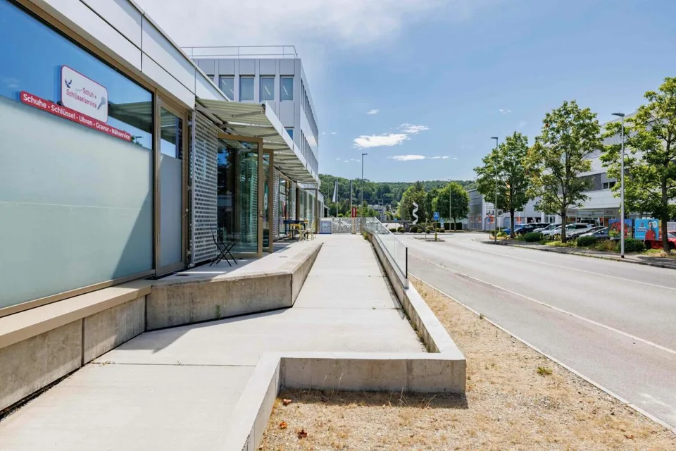 Gewerbefläche im Mühlemattcenter Oberwil – Foto 23 von 27