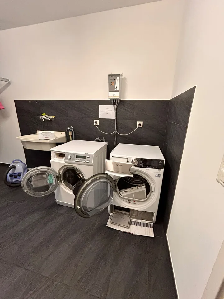 Elegantes 3.5-Zimmer-Apartment in Lugaggia – Foto 21 von 24