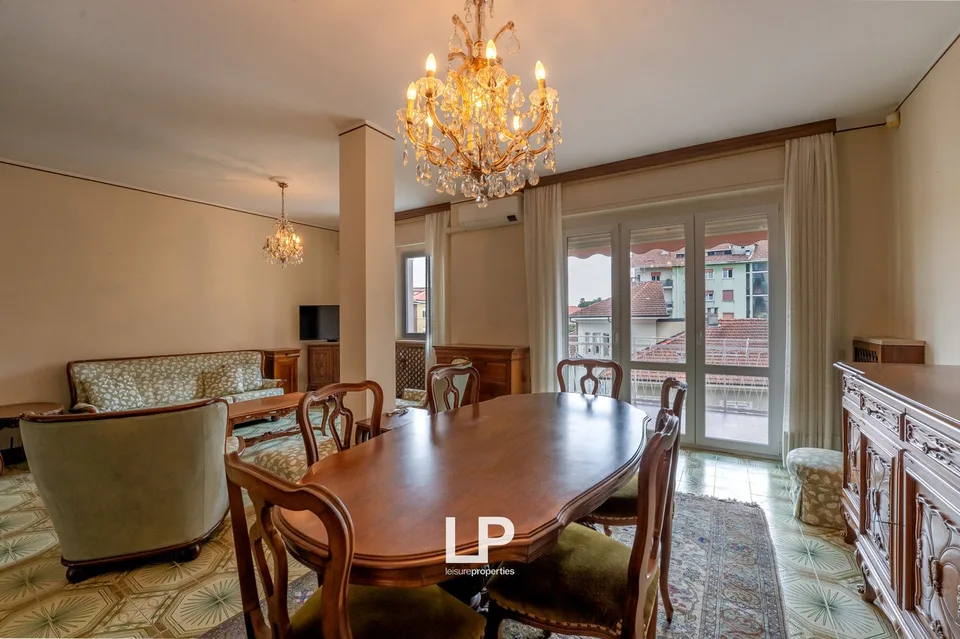 Apartment in the center with a view of Arona