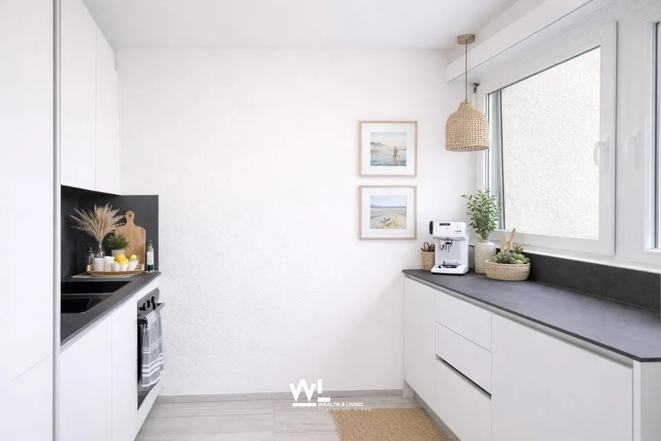 Appartement 2.5 pièces, fraîchement rénové, situé au centre de Losone