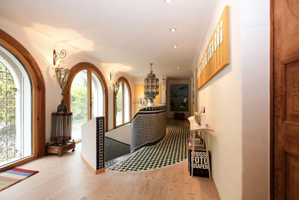 Einzigartige Villa mit exklusivem Wohnambiente & viel Raum zum Leben – foto 29 di 32