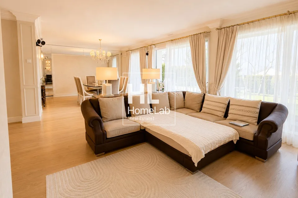 PRESTIGIOSO DUPLEX VISTA LAGO, GIARDINI PRIVATI E AREA WELLNESS A RUVIGLIANA