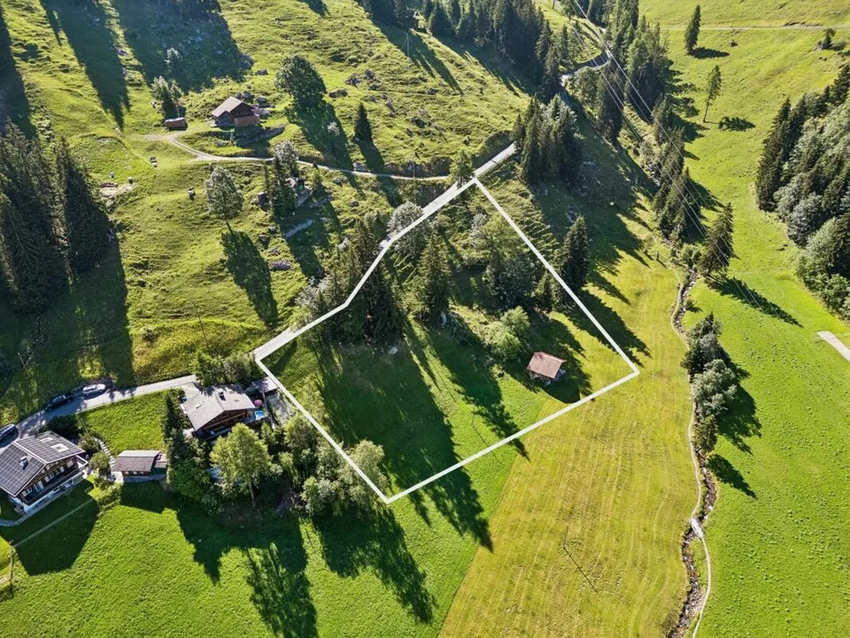 Terrain à bâtir dans la zone de vacances d'Achseten