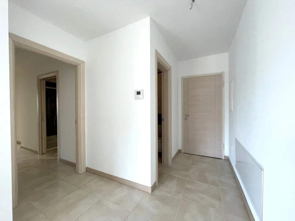 Wohnung 3.5 Zimmer mit großer Terrasse und freier Sicht