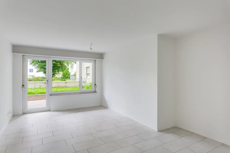 Sanierte 4.0-Zimmerwohnung mit Gartensitzplatz in Zürich-Altstetten