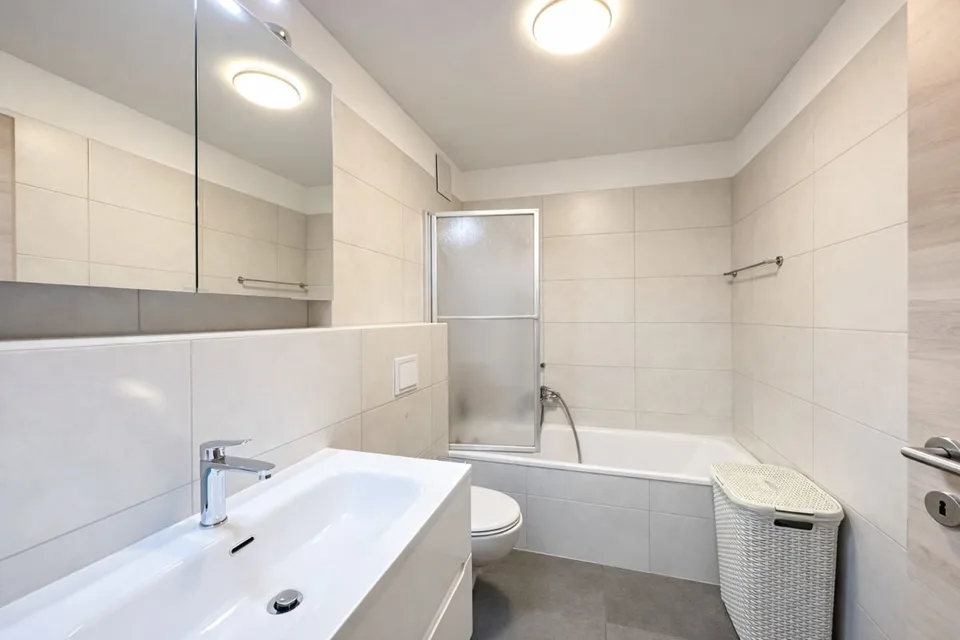 Wunderschöne 4,5-Zimmer-Wohnung: eine Wohnung mit dem Komfort eines Hauses! – Foto 8 von 11