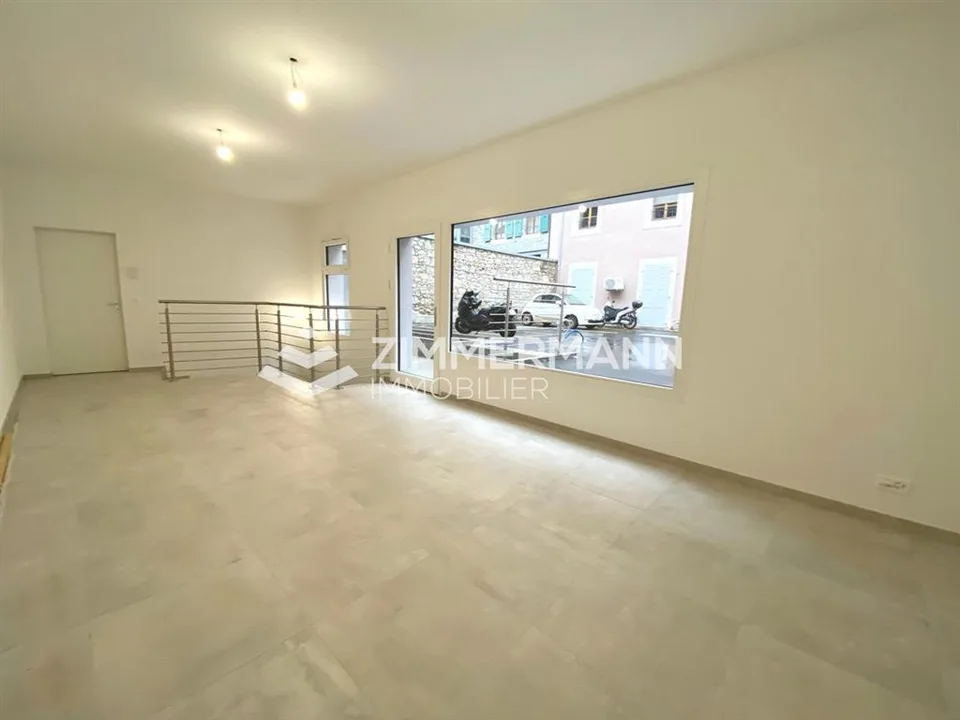 Arcade,32