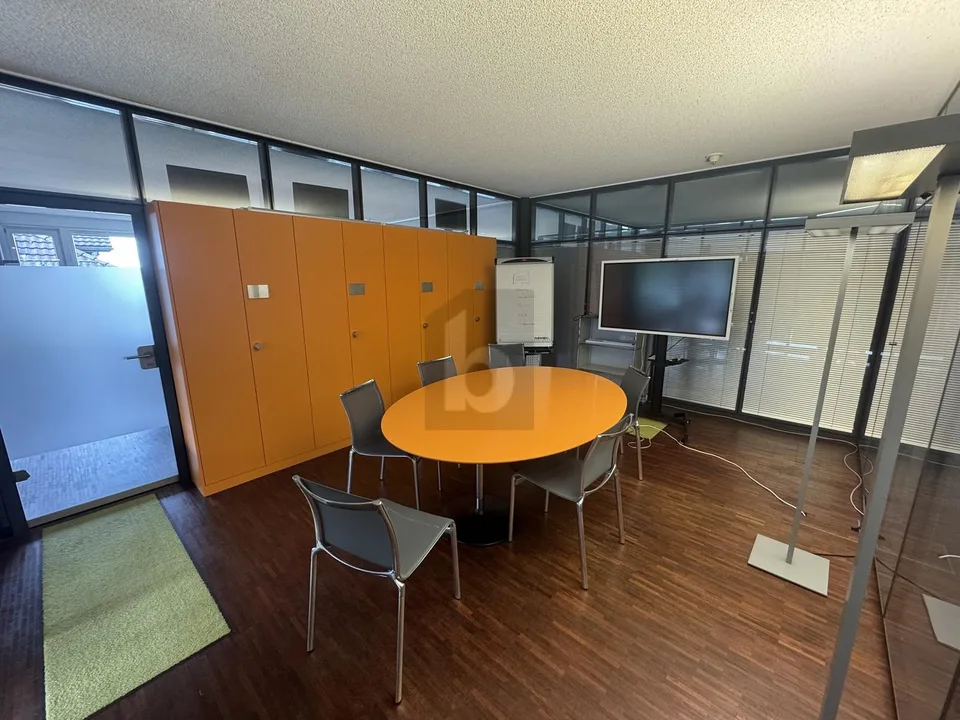 Espace commercial attractif avec confort
