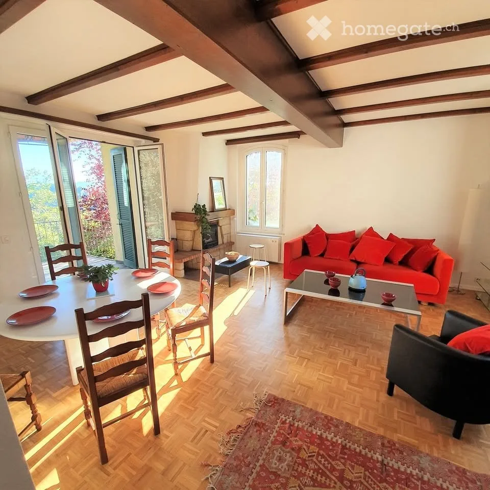 Chambre dans une maison avec balcon et jardin !