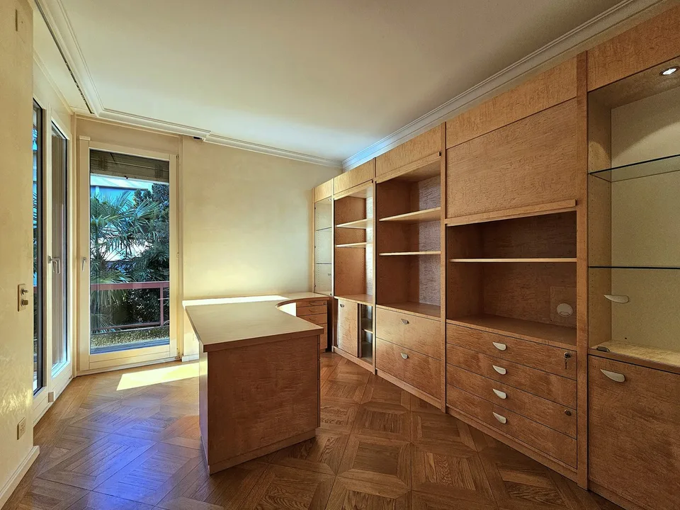 Ruvigliana: Luxuriöse 5.5-Zimmer-Wohnung mit bezauberndem Seeblick, privatem Garten und Terrassen – Foto 15 von 21