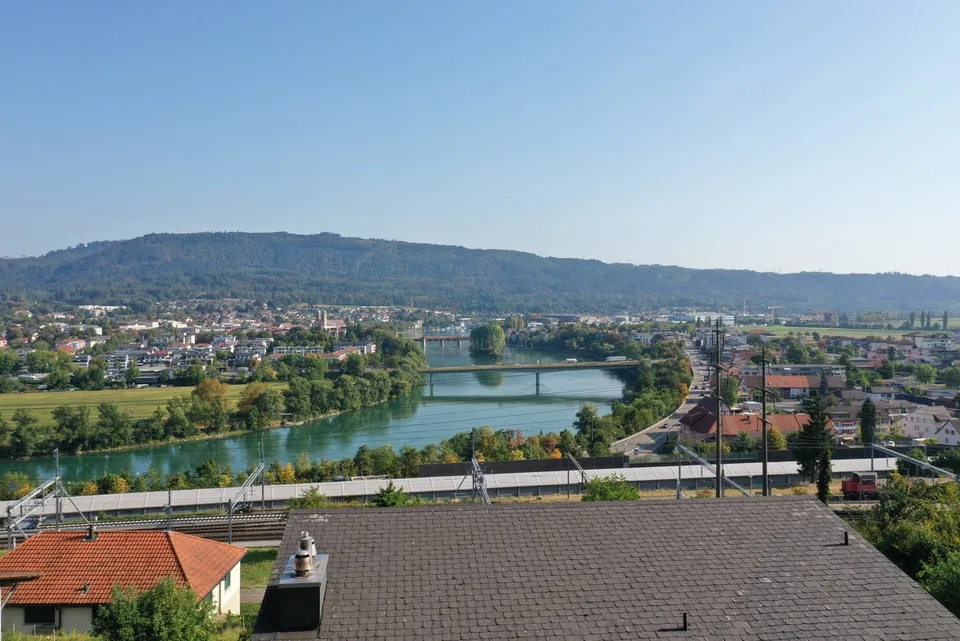 Attraktive 3.5-Zimmer-Terrassenwohnung in ruhiger Hanglage mit Rheinblick – foto 12 di 13